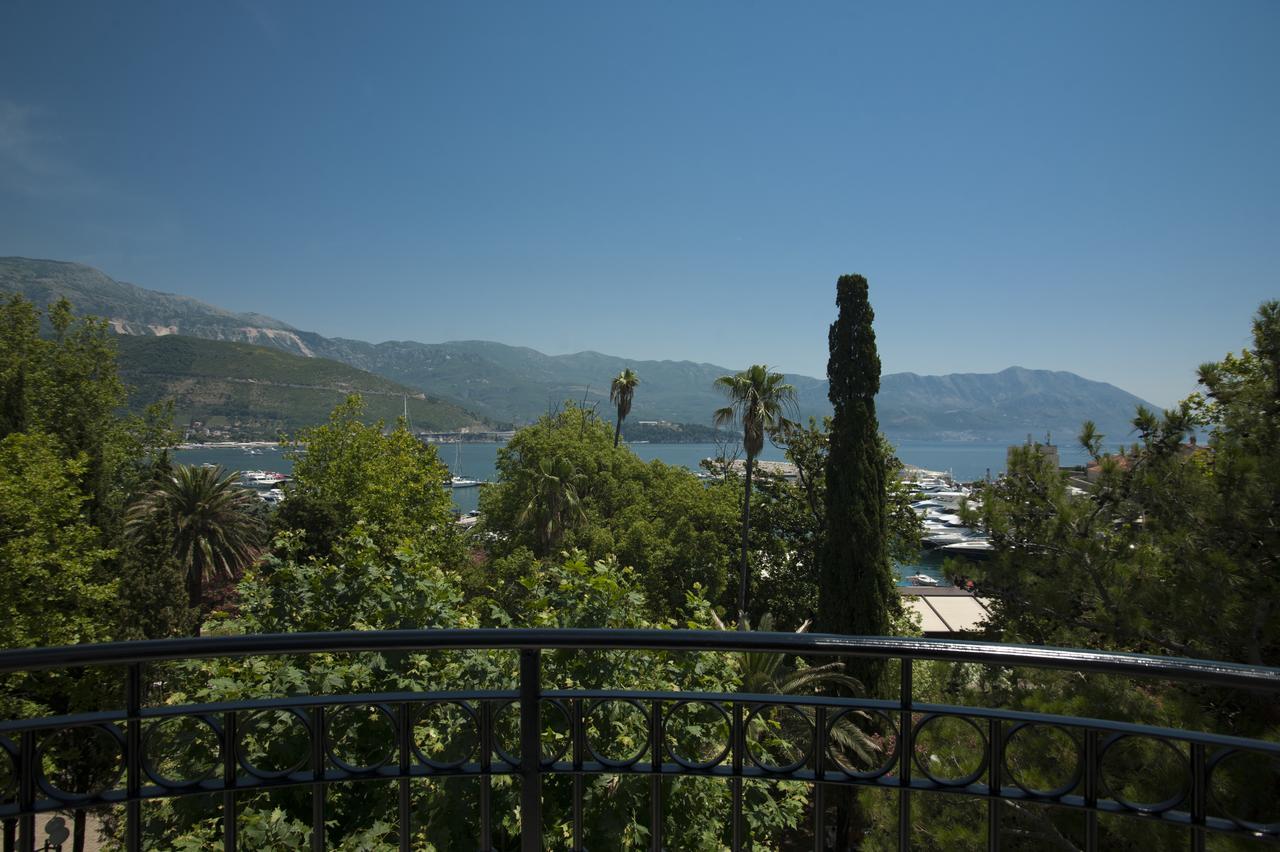 Hotel Majestic Budva Ngoại thất bức ảnh
