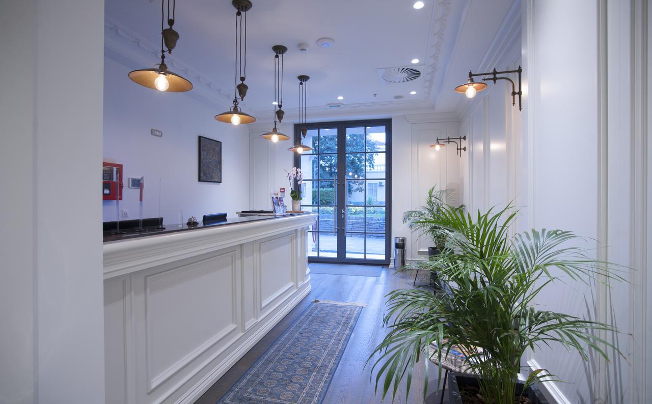 Hotel Majestic Budva Ngoại thất bức ảnh