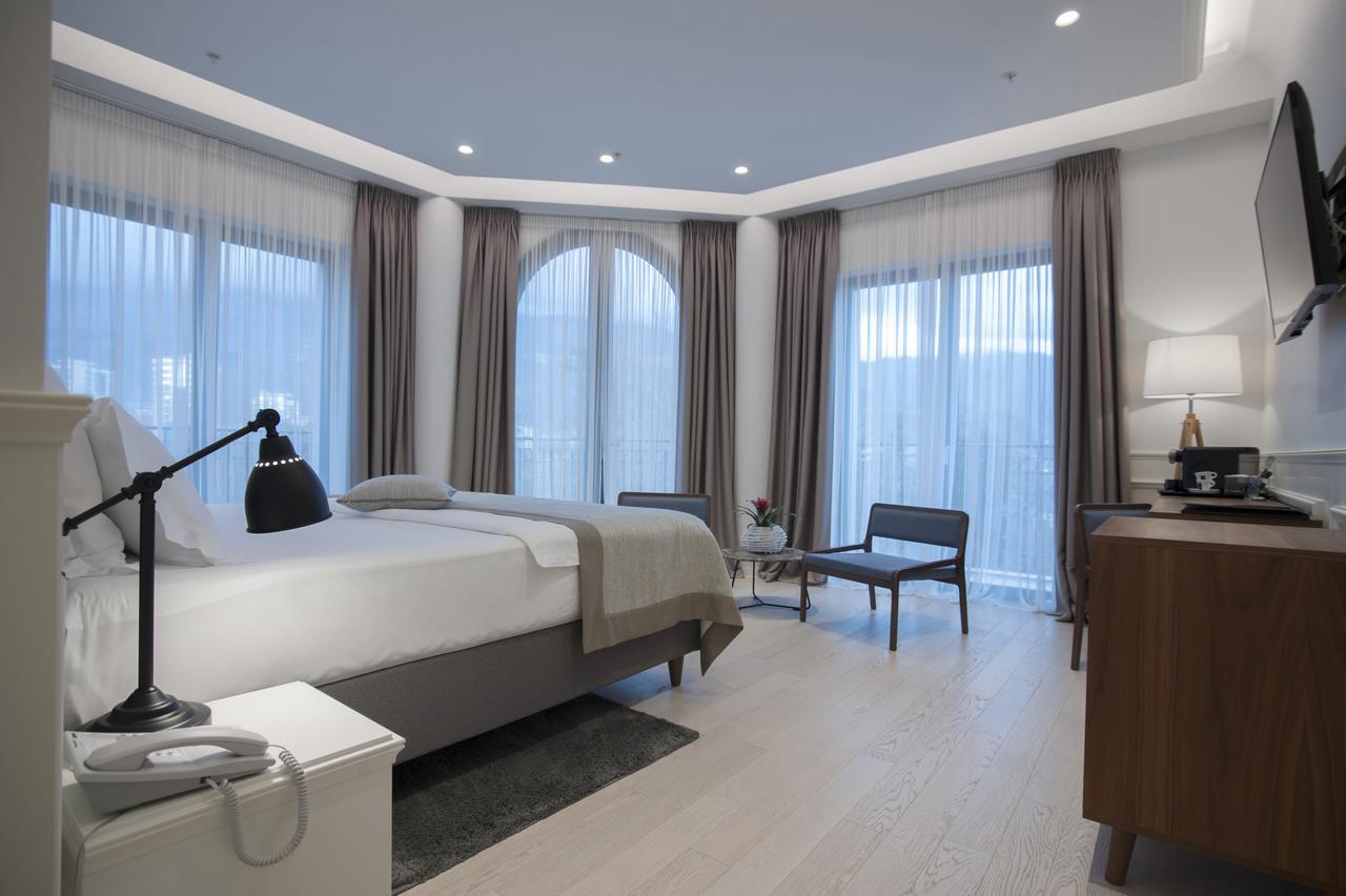 Hotel Majestic Budva Ngoại thất bức ảnh