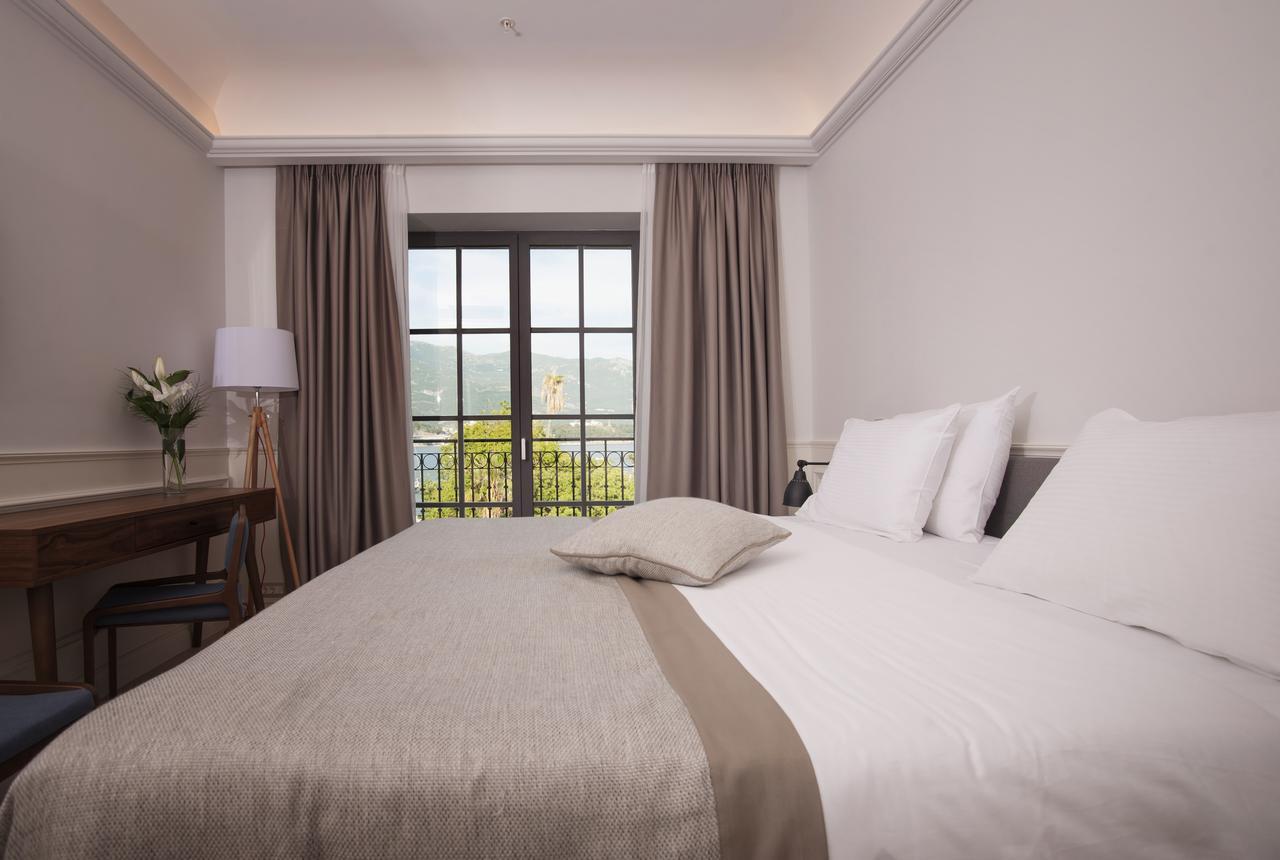 Hotel Majestic Budva Ngoại thất bức ảnh